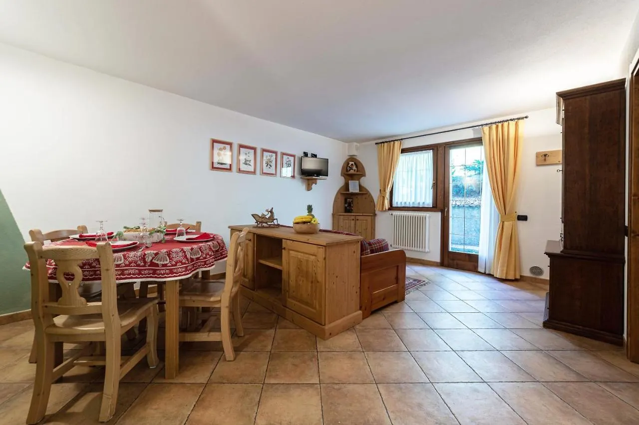 Residence Larice Bianco Campodolcino Italien